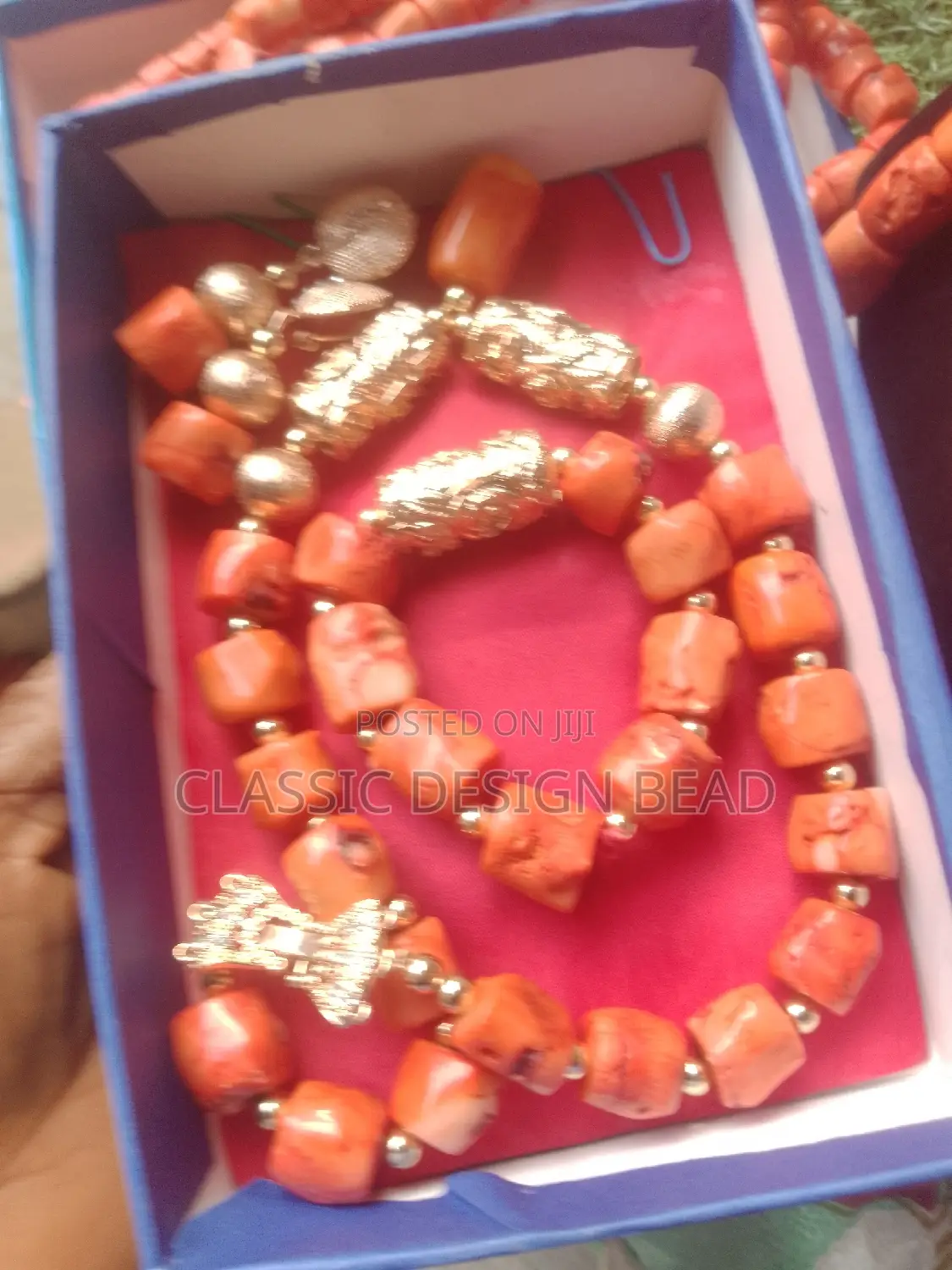 Coral Bead Single Layer