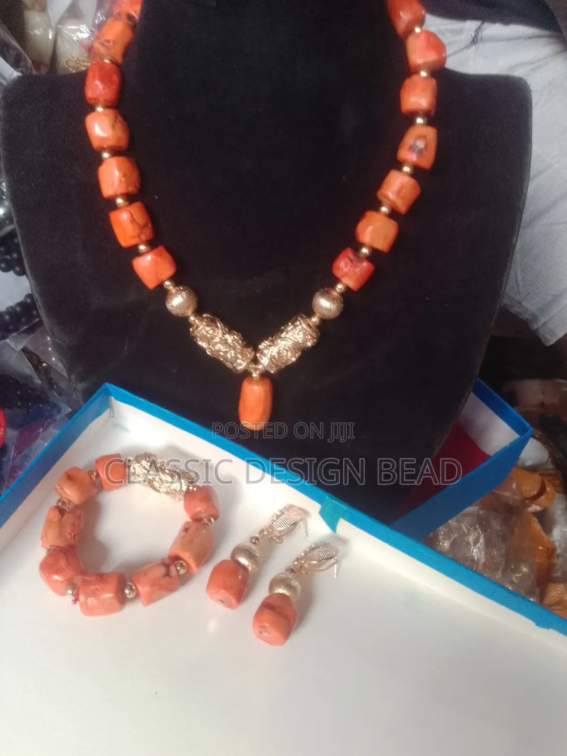 Coral Bead Single Layer