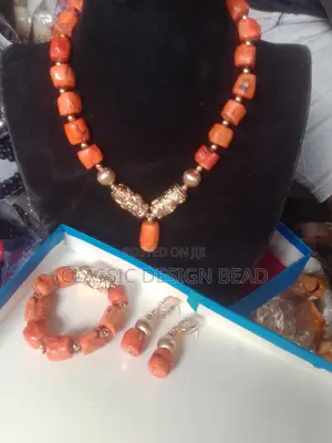 Coral Bead Single Layer