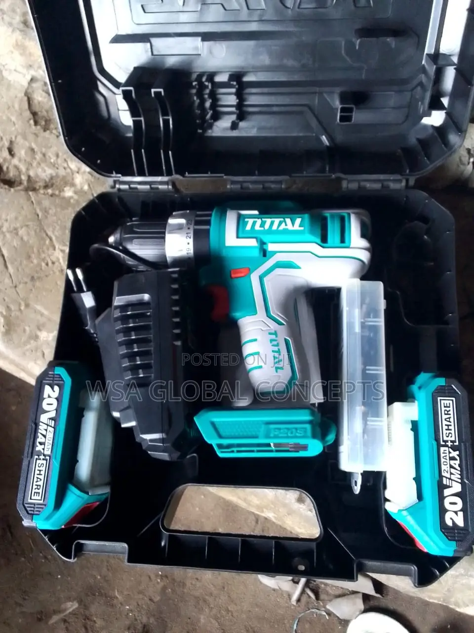 20 Volts Total Screw Machine