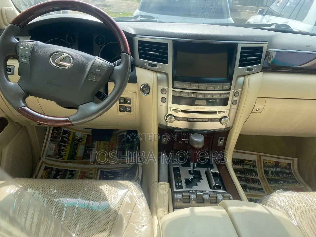 Lexus LX 570 AWD 2015 Black