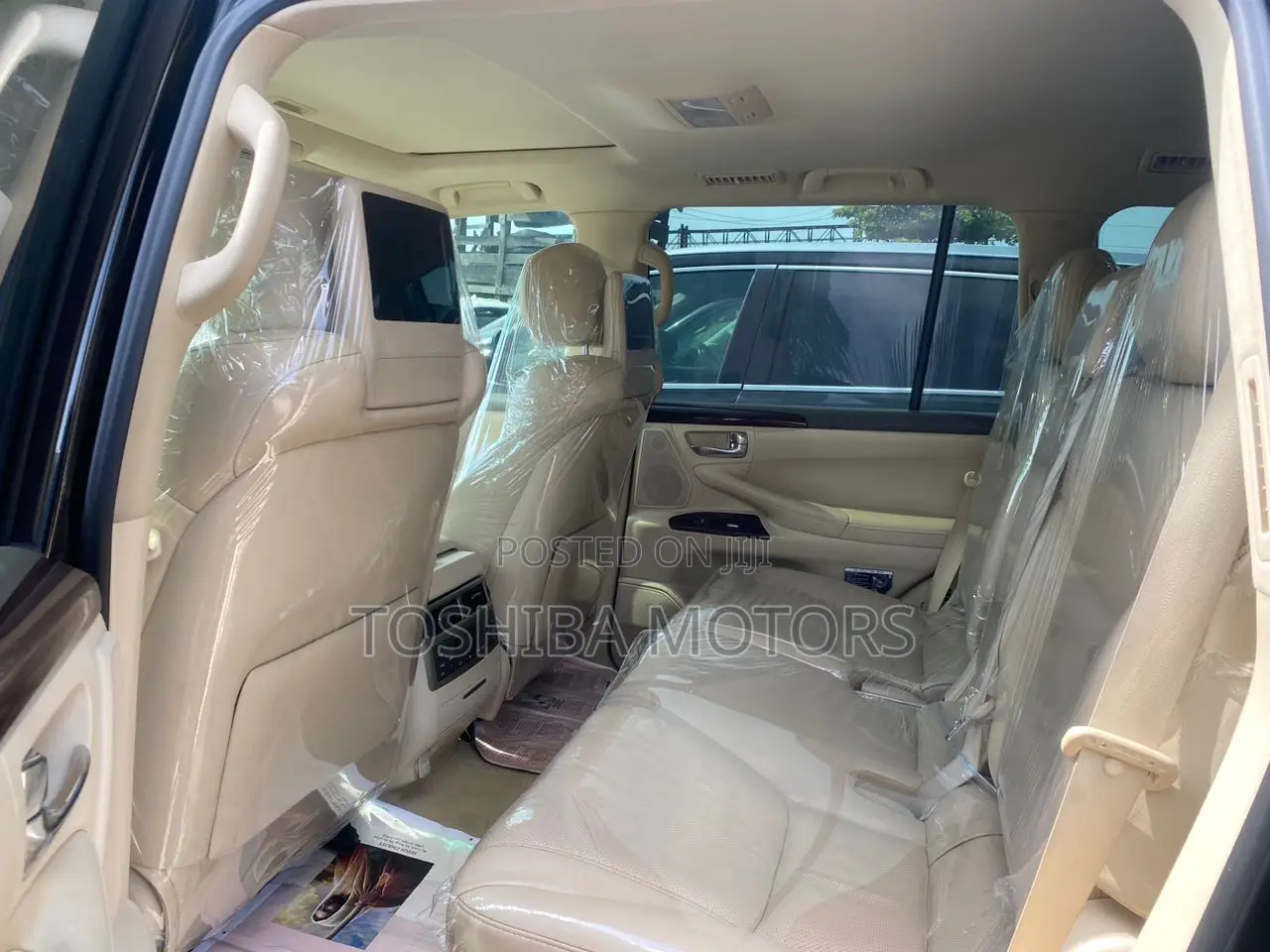 Lexus LX 570 AWD 2015 Black