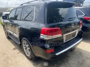 Lexus LX 570 AWD 2015 Black