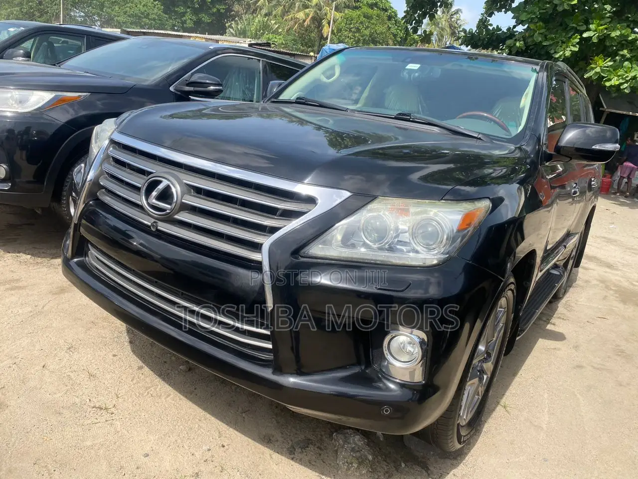 Lexus LX 570 AWD 2015 Black