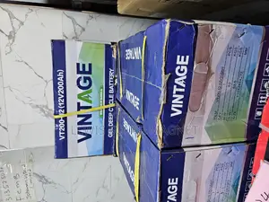 Photo - 200ah 12v Original Vintage Deep Cycle Solar Battery Availabl