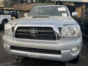 Toyota Tacoma 2008 Silver