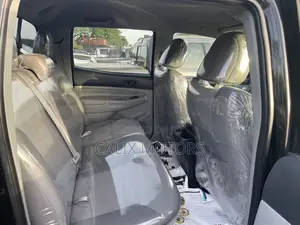 Toyota Tacoma 2015 Black