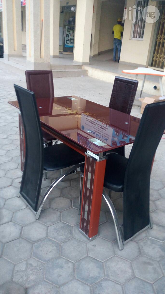 4 Seaters Dining Set