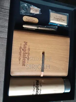 Unique 6in1 Wooden Corporate Gifts Set