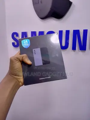 New Samsung Galaxy Z Fold 5 512 GB Gold