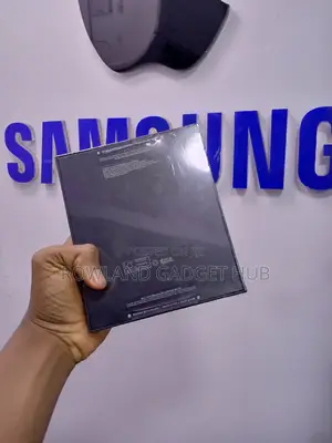 New Samsung Galaxy Z Fold 5 512 GB Gold