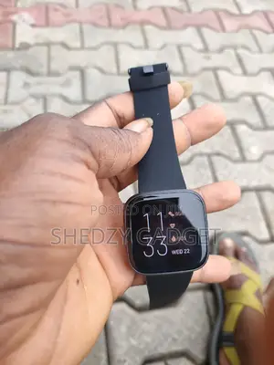 Fitbit Versa 2