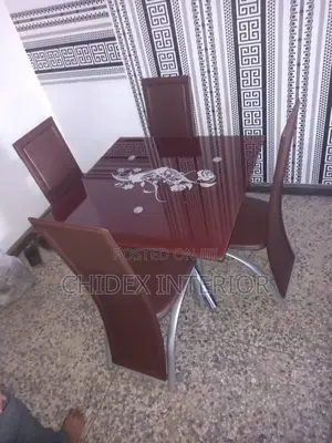 Quality Glass 4 Seater Dining Table
