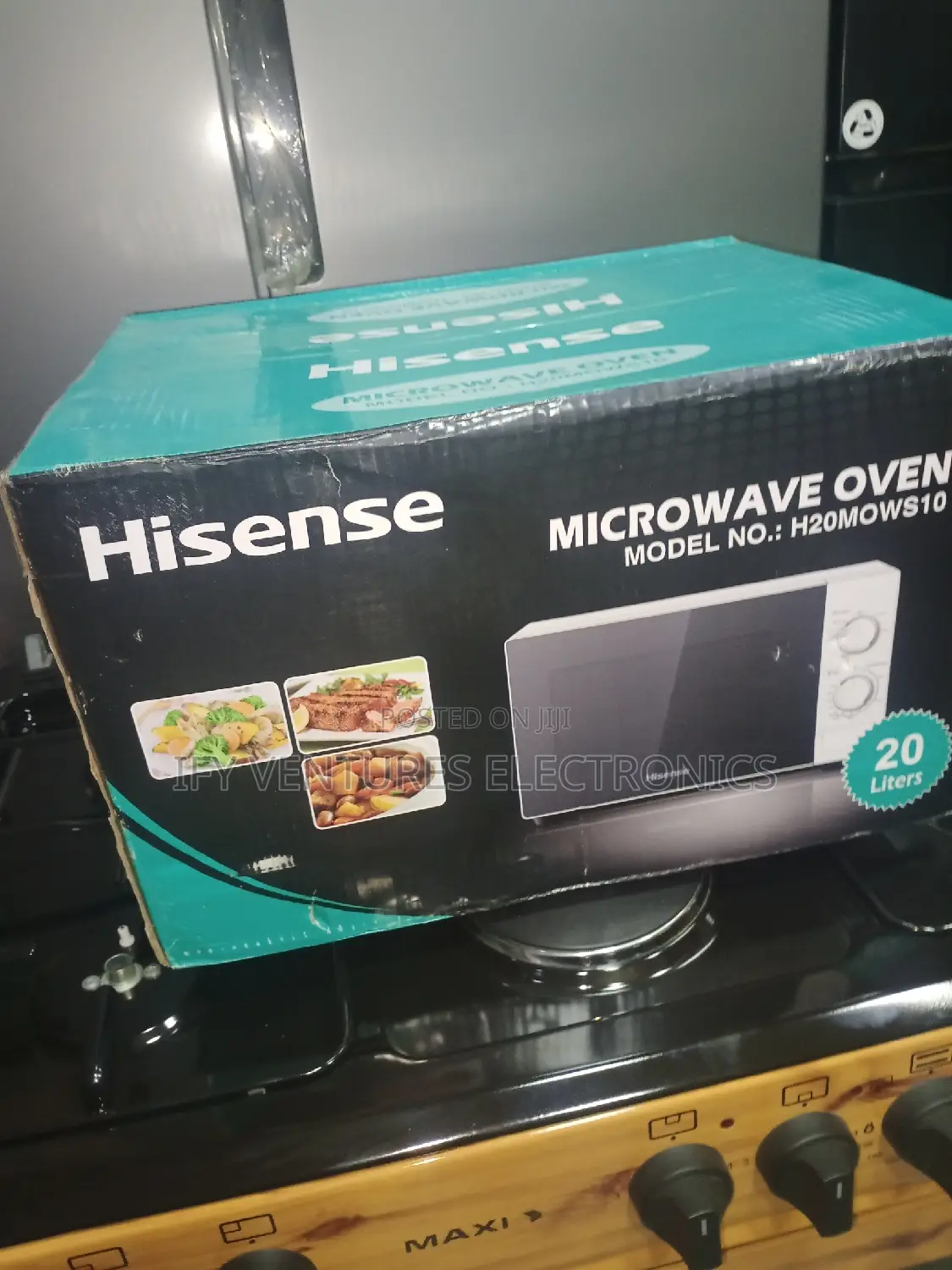 20 Litres Hisense Microwave Oven.