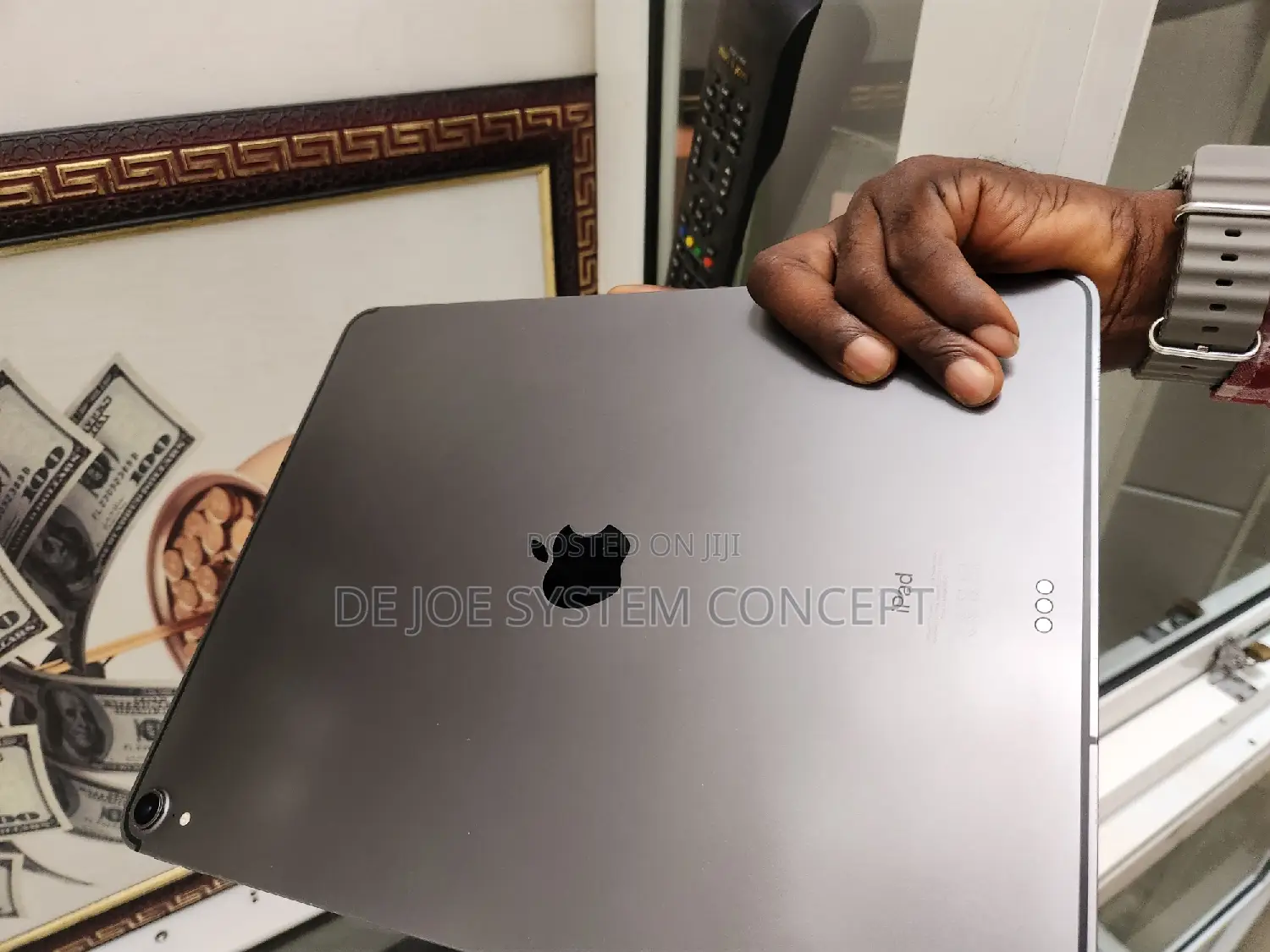 Apple iPad Pro 12.9 (2018) 64 GB Gray