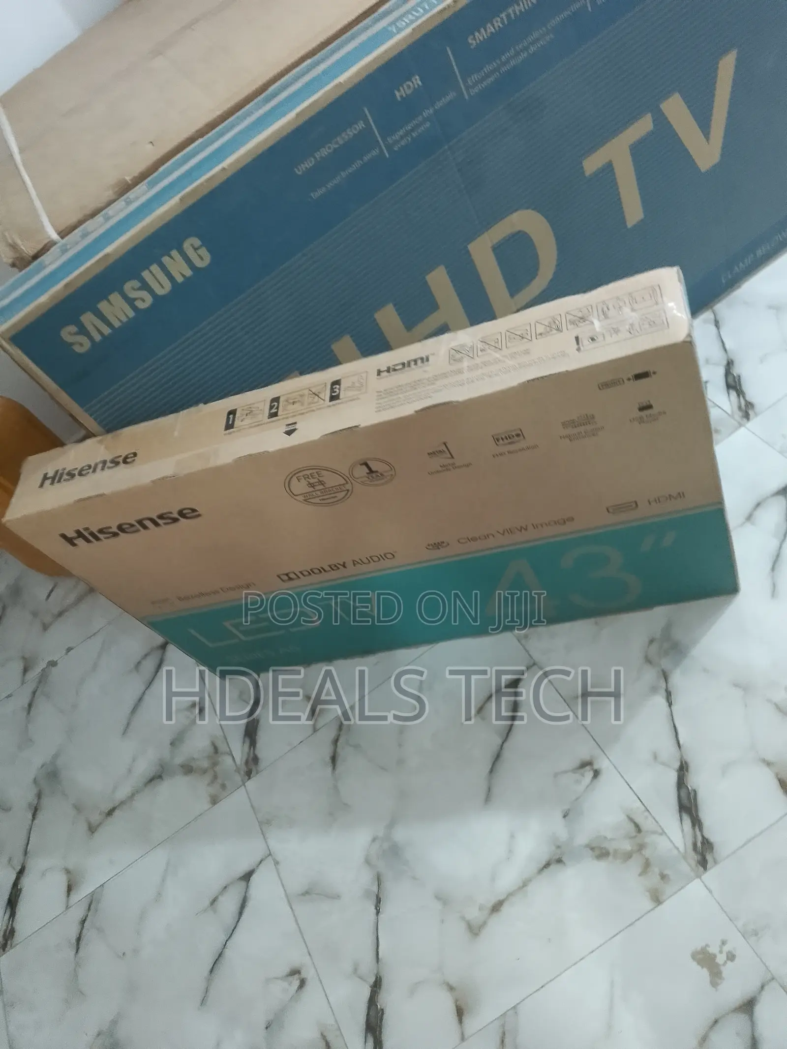 43'' LED HD Hisense TV