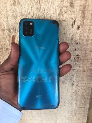 Infinix Hot 10 64 GB Black