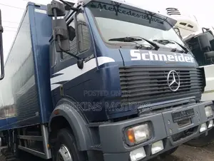 Foreign Used Mercedes-Benz 2006 Blue