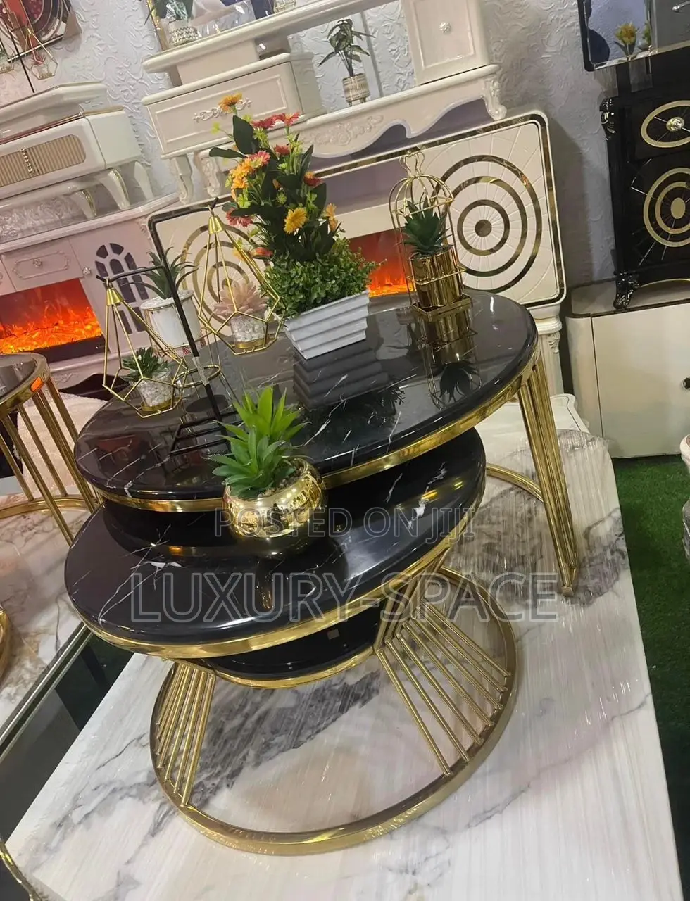 Unique Marble Center Table Set