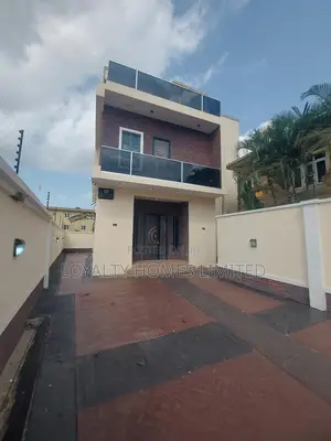5bdrm Duplex in Phase 1, Ikeja for sale