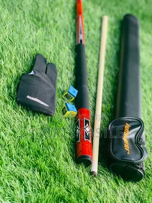 Quality Snooker Stick With Free Bag,Glove and Chalk