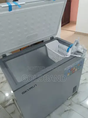 New Skyrun Bd-200a 200L Chest Freezer