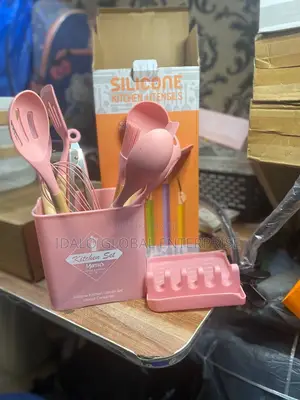 Silicone Kitchen Spoon Set (With Free Spoon-Rest)