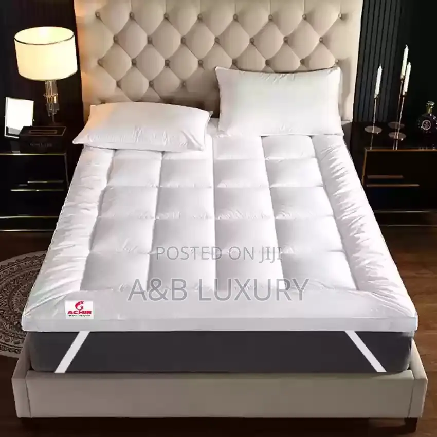 High Quality Fluffy Mattress Topper