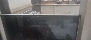 Frameless Handrailings