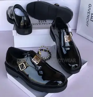 Givenchy Quality Men Shoe