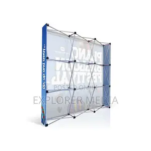 Pop Up Stand