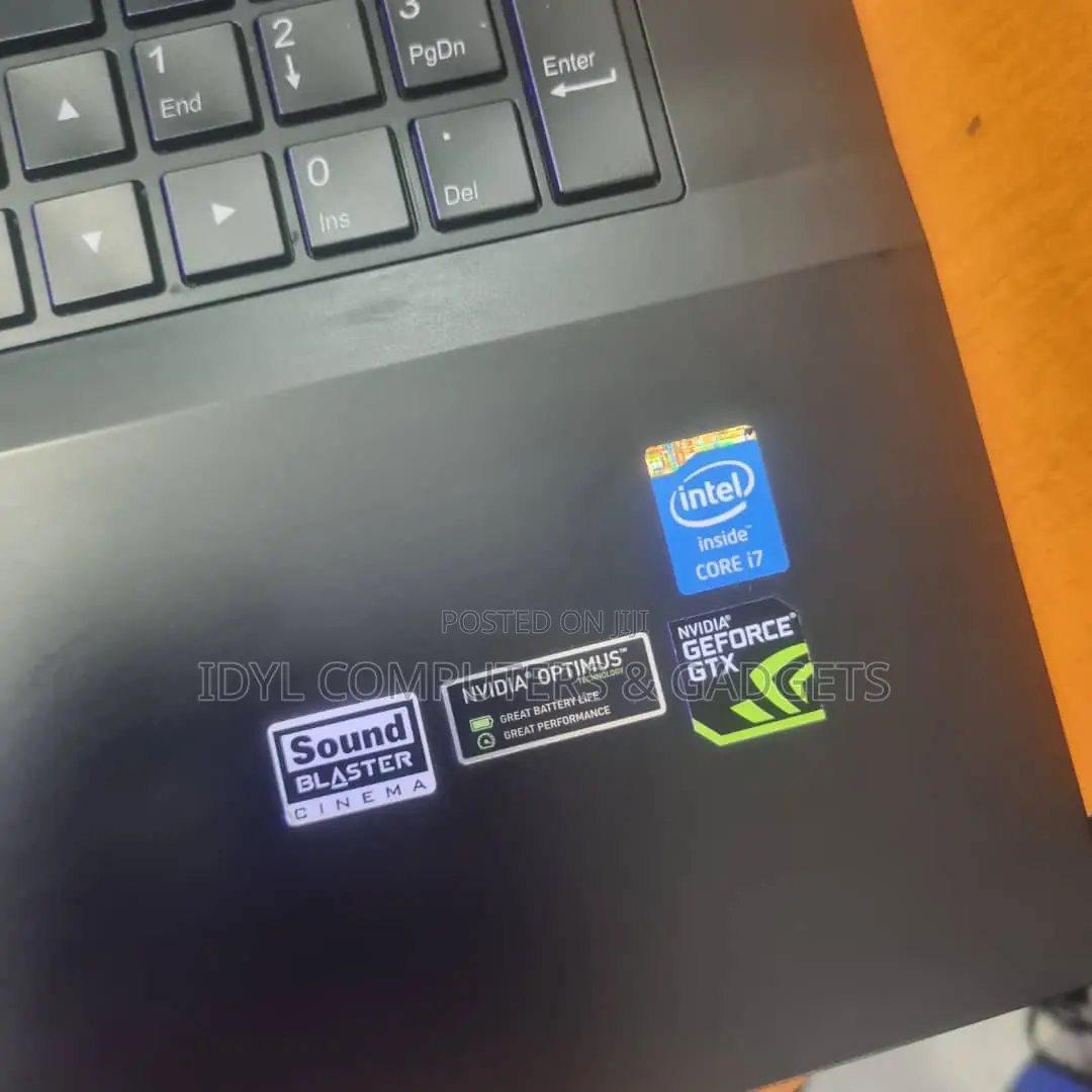 Laptop Gigabyte AORUS 17G 16GB Intel Core I5 HDD 1T