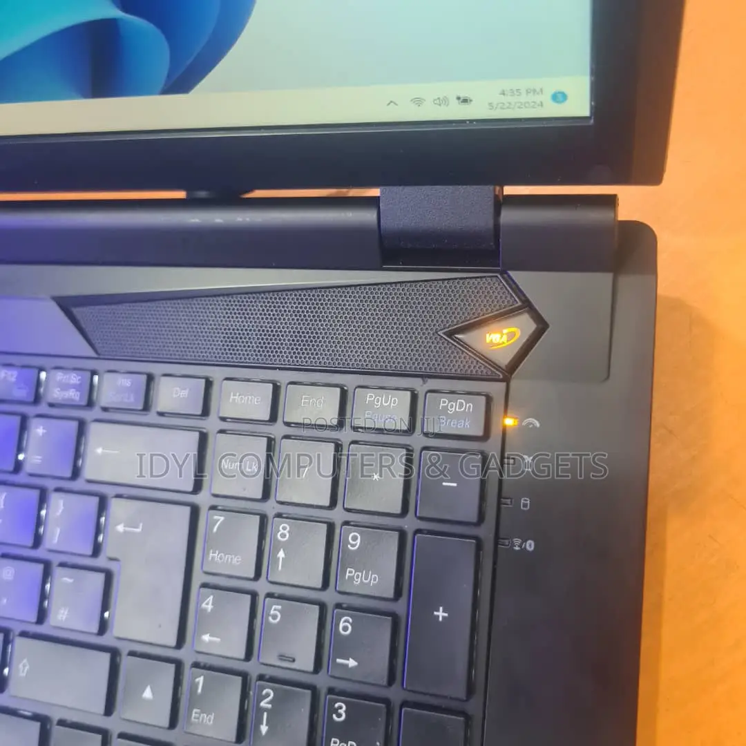 Laptop Gigabyte AORUS 17G 16GB Intel Core I5 HDD 1T