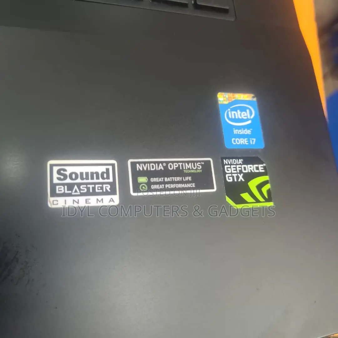 Laptop Gigabyte AORUS 17G 16GB Intel Core I5 HDD 1T