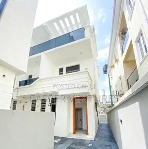 5bdrm Duplex in Salem, Ikate for rent