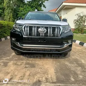 Toyota Land Cruiser Prado 2022 Black