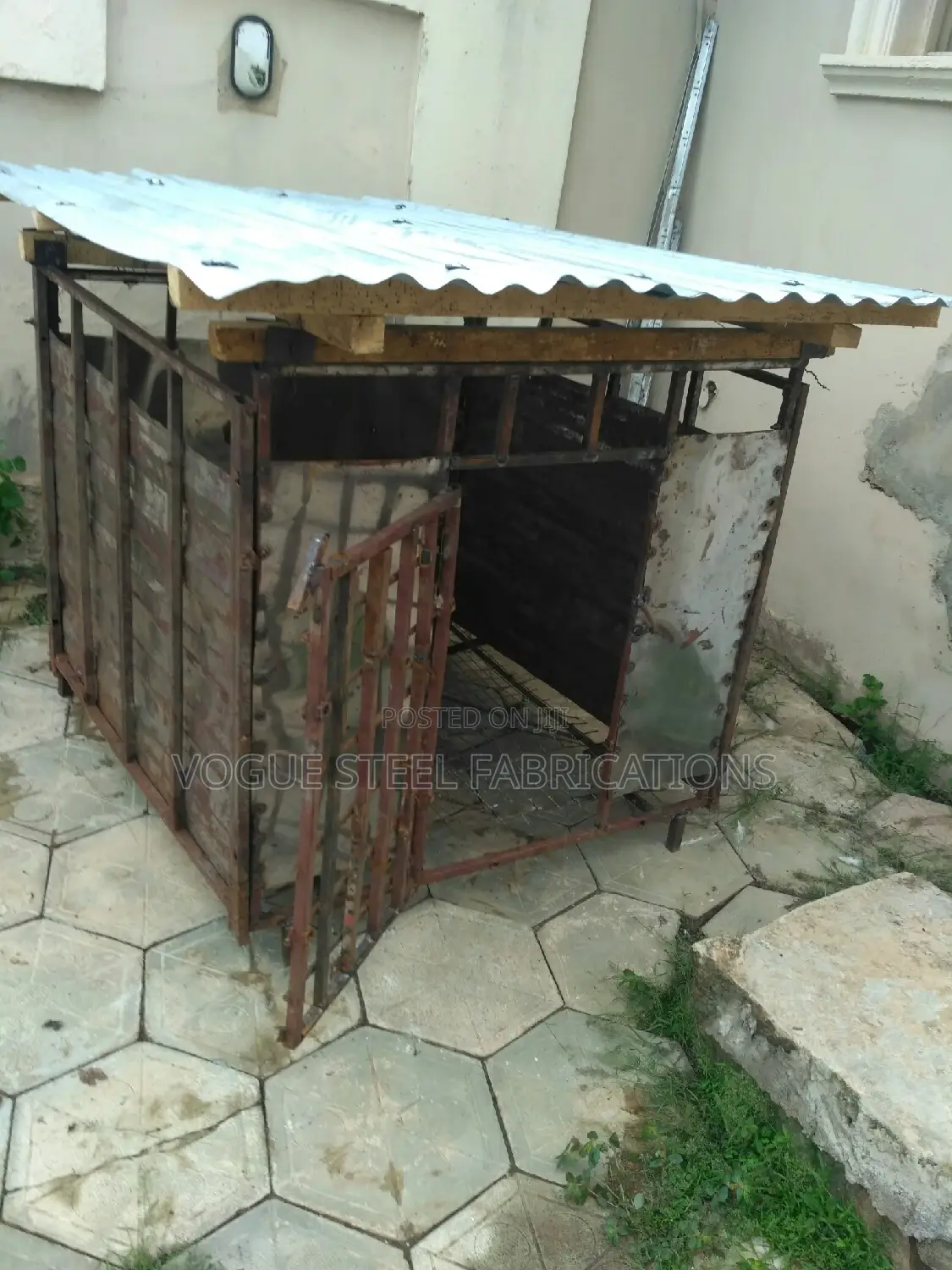 Collapsible 36 Inch Dog Crate