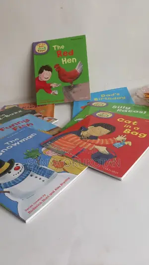 Biff, Chip Kipper Phonics Readers