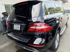 Mercedes-Benz M Class 2015 Black