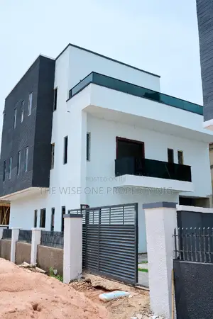 Photo - Furnished 5bdrm Duplex in Enugu for sale