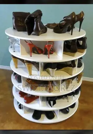 Circle Shaped Shoe Rack