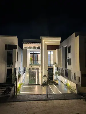 Furnished 5bdrm Mansion in Private Estate Lekki for sale