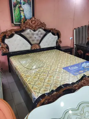 6by7 Imported Turkish Royal Family Bed With Dressing Mirror