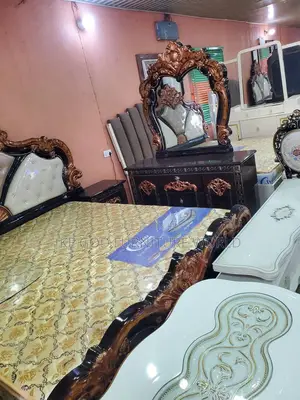 6by7 Imported Turkish Royal Family Bed With Dressing Mirror