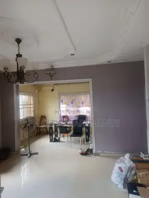 3bdrm Bungalow in Port-Harcourt for rent