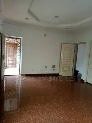1bdrm Apartment in Chevron for rent