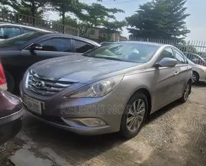 Hyundai Sonata Limited Sedan FWD (2.4L 4cyl 6A) 2013 Gray