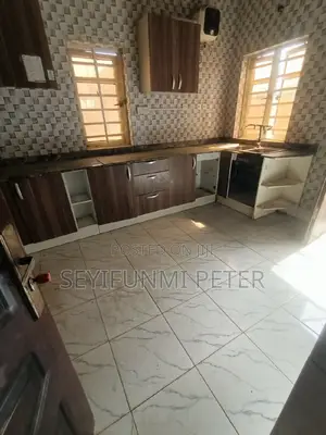 Furnished 3bdrm Townhouse/Terrace in Deji Omoowo Close, Omole Phase 2