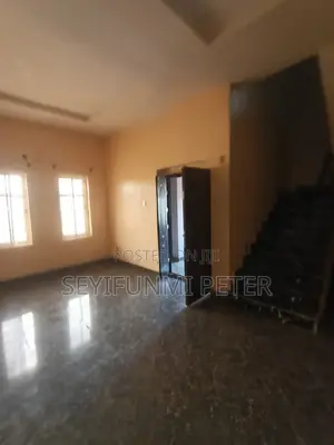 Furnished 3bdrm Townhouse/Terrace in Deji Omoowo Close, Omole Phase 2