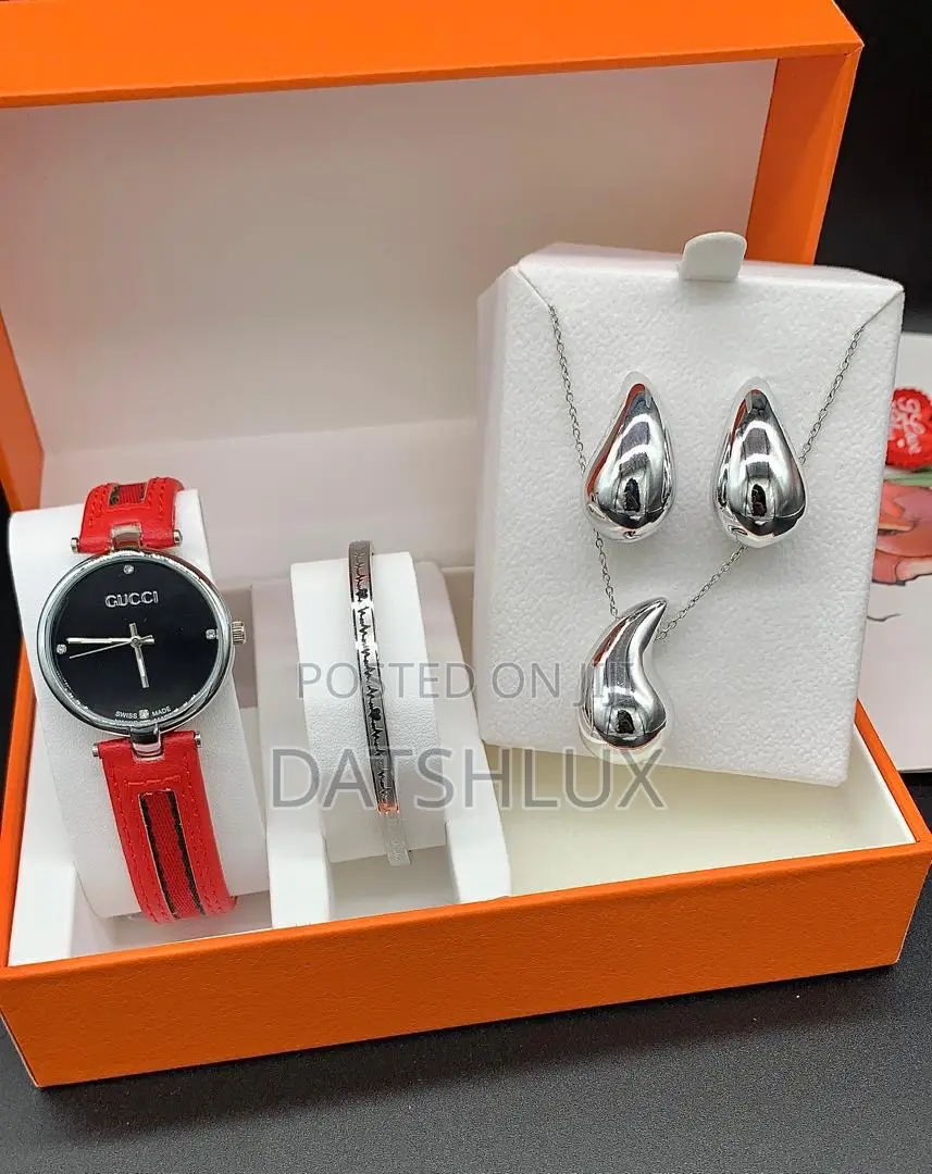 Gucci Leather Strap Wristwatch With Necklace and Earring